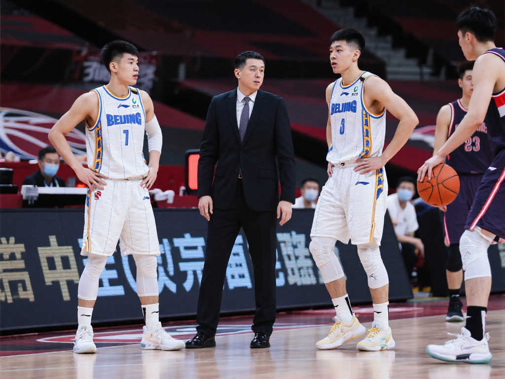 人来填补 人来填补