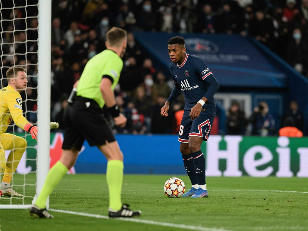 烏度卡強調 烏度卡強調